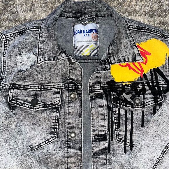 Road Narrows N.Y.C size medium men’s Jean distressed jacket - Picture 2 of 11